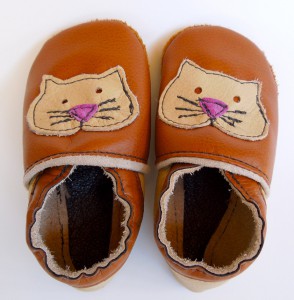 Brown Kitty Baby Booties by Deborah Anderson